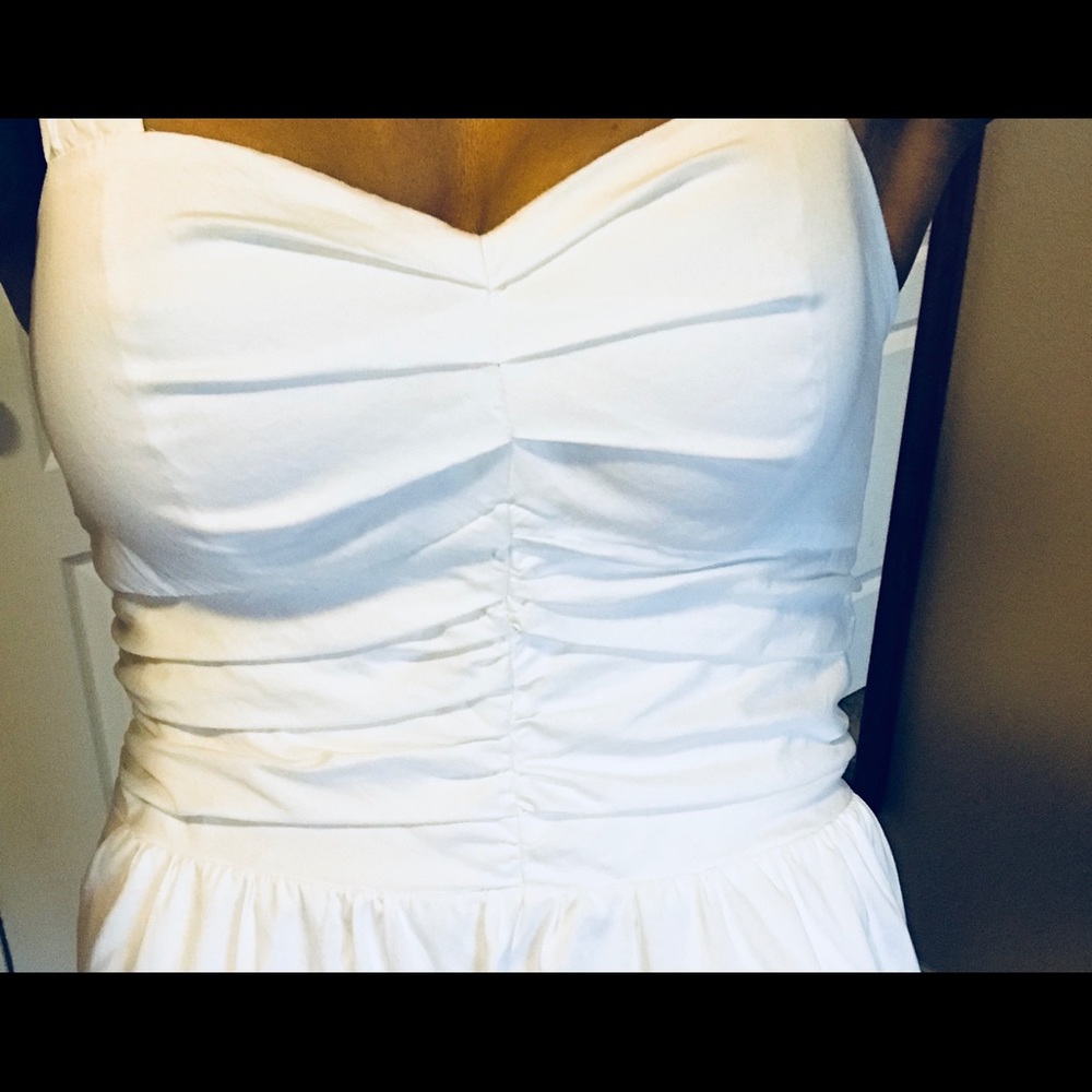 Express Dress - Picture 3 of 7